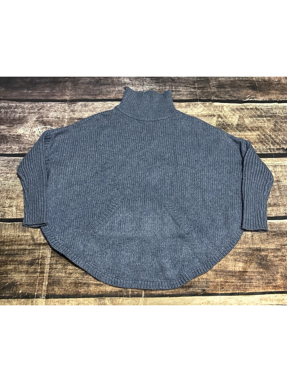 7115 by Szeki New York Poncho Sweater Womens One Size Merino Lambswool Blend